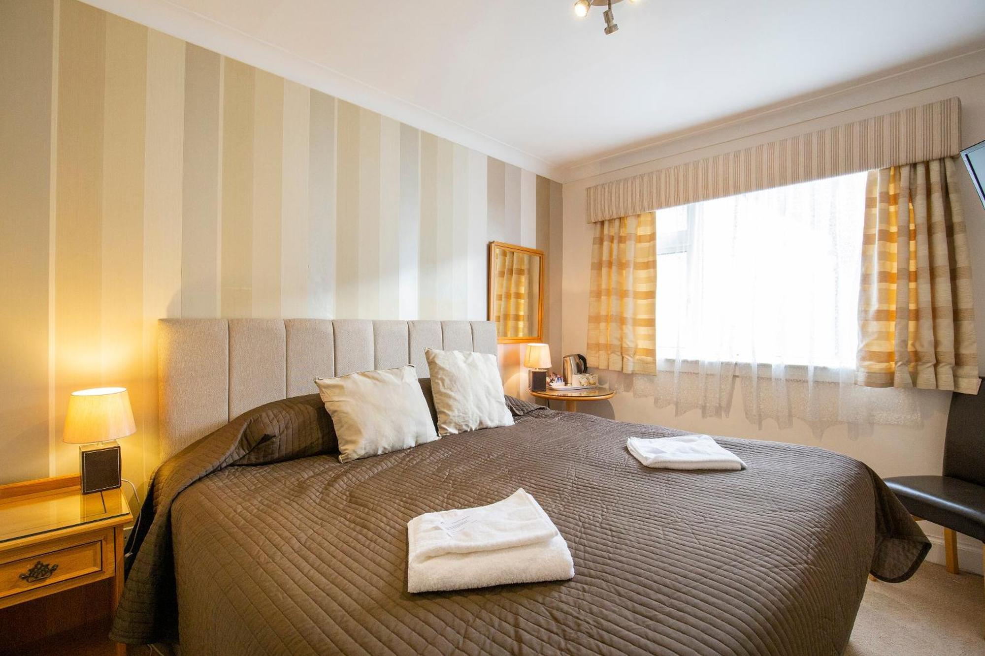 Oyo Arden 3* Edinburgh