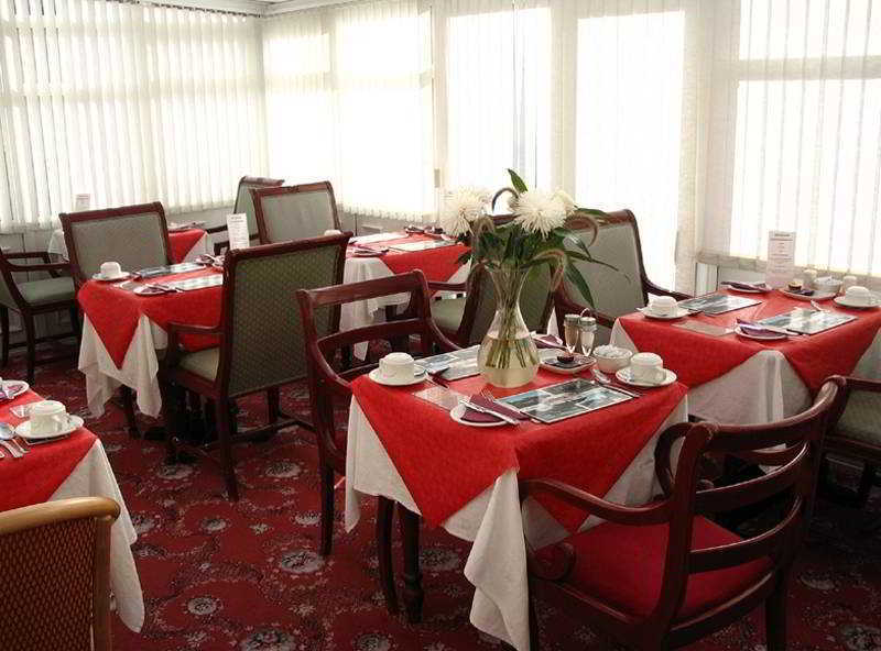 Oyo Arden Hotel Edinburgh